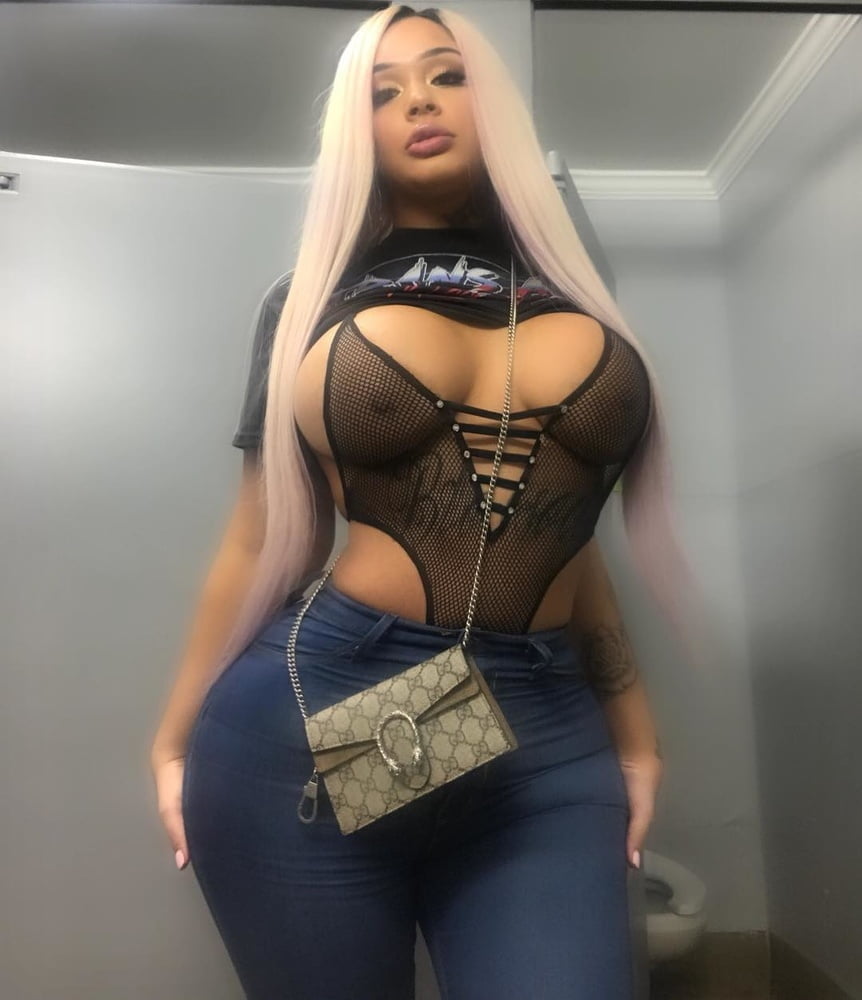 Masaje hot con buena atención