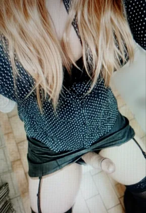 Crossdress lencería sexi muy lefera ciber sexo € — Ribeira — Mujer